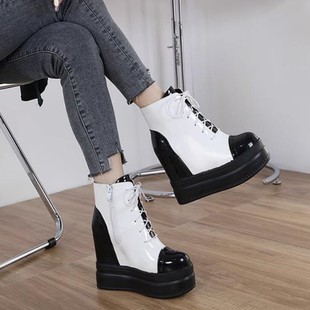 15CM超高跟鞋坡跟短靴内增高厚底马丁靴秋冬新款防水台漆皮女靴子