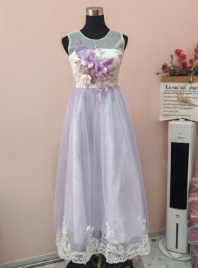 女夏季连衣裙重工订珠立体花浅紫色主持晚礼服新娘敬酒服拖尾婚纱