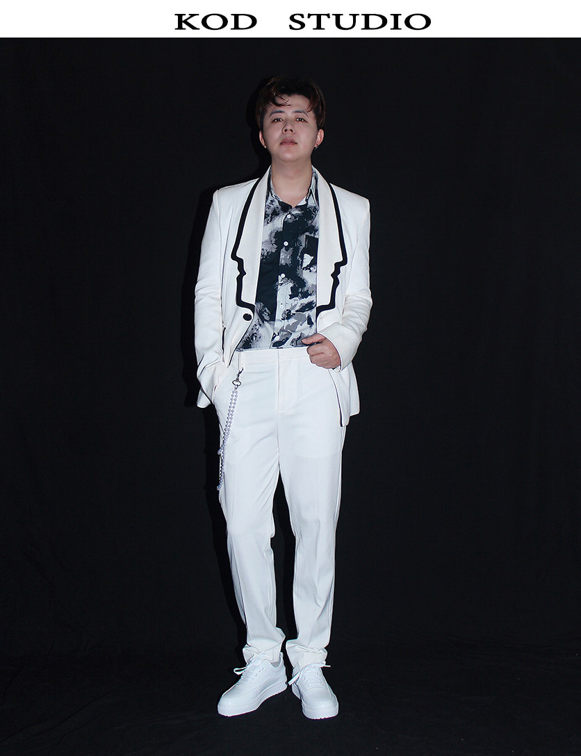 朱正廷男女同款抖音韩版宽松西装名媛主持人舞蹈歌手年会演出礼服