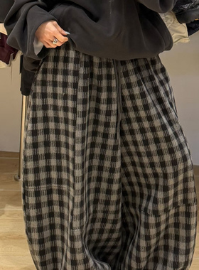 WE女454107冬季加绒保暖宽松大码胖mm休闲风复古格子收脚阔腿长裤