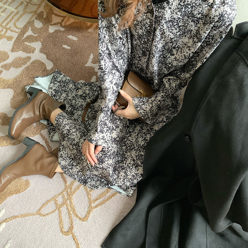 慵懒鱼尾印花连内搭花瓣连衣裙