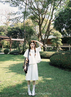 FF BLUE 香水百合 Polo领上衣仿铜氨丝中裤百褶蛋糕A字裙慵懒套装