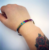 欧美新款 电音镭射电镀炫彩音乐节原宿潮酷鳞片箭头百搭男女手链