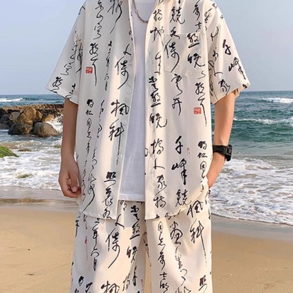 新中式海边沙滩套装男书法文字衬衫夏季薄款透气速干三亚度假短裤