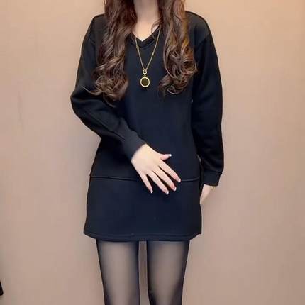 欧货时尚长袖卫衣女秋冬新款慵懒风打底衫气质V领中长款上衣加绒