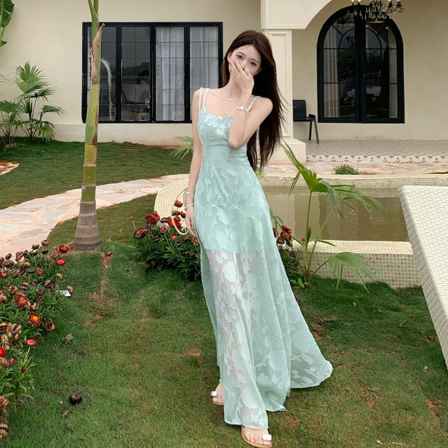 海边度假风绿色吊带连衣裙长裙子