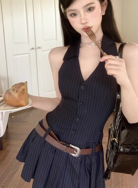 美式辣妹v领挂脖条纹连衣裙女夏季百褶裙收腰短裙纯欲辣妹a字裙子