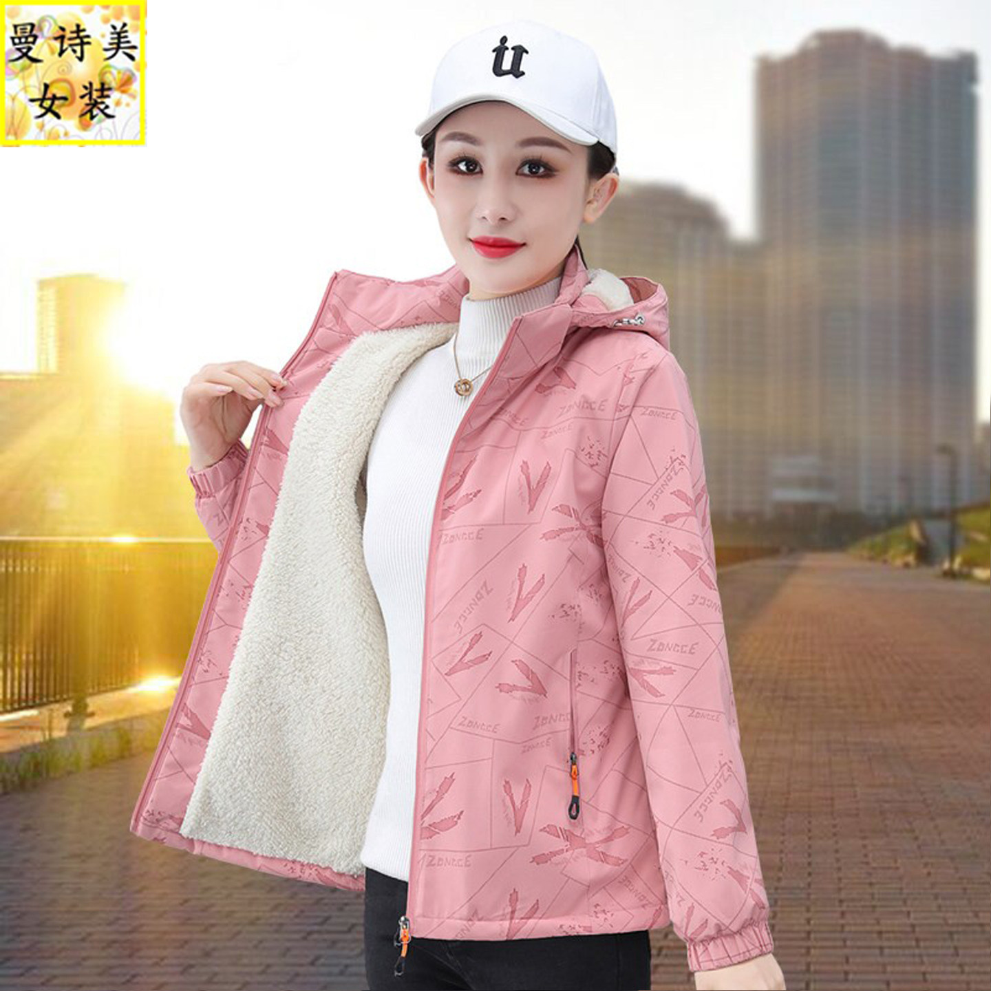 加绒加厚短款冲锋衣女秋冬连帽