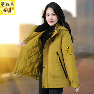 宽松保暖防风棉服妈妈加棉冲锋衣 2025新款 加厚韩版 棉衣外套女冬季