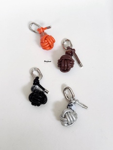 手工编织皮绳迷你小球可爱钥匙扣手机挂饰猴拳结diy配饰鞋花挂扣