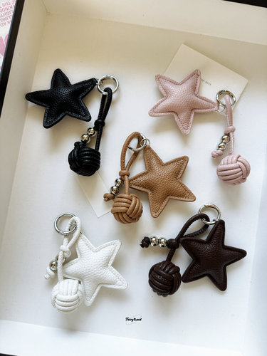 质感皮革星星手工球miu系包包挂件通勤简约复古钥匙扣钢珠挂饰ins