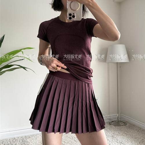 lululemon瑜伽运动休闲舒适短裙