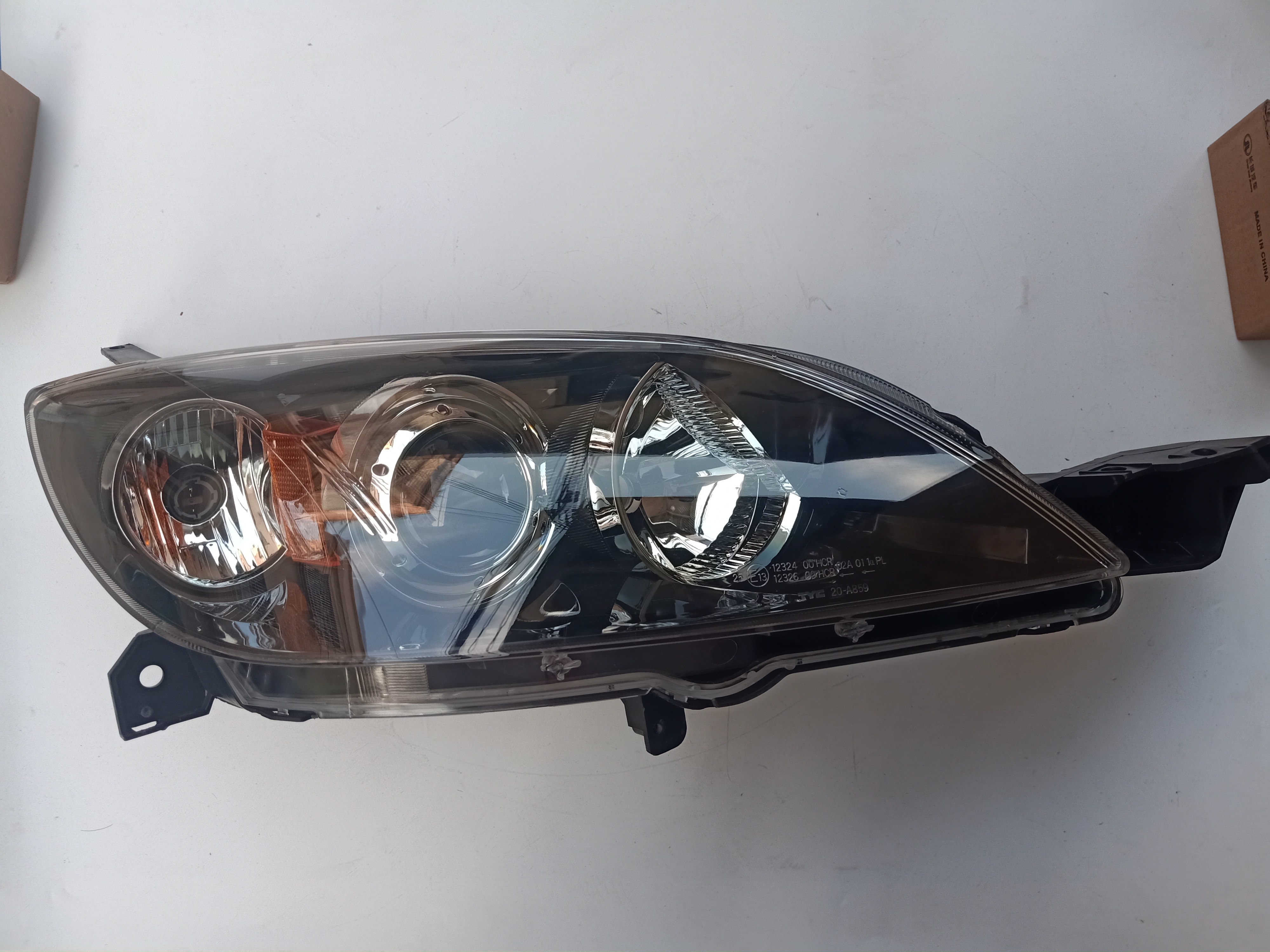 马自达04-12马3前大灯总成左右边 照明灯半总成转向灯灯罩台湾TYC