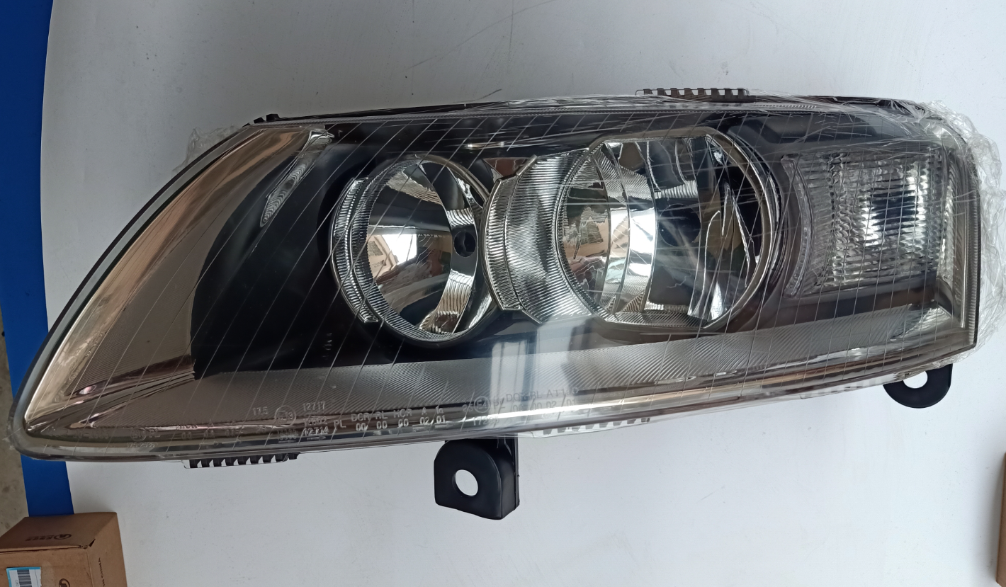 05-08奥迪A6L前大灯A6灯壳 前照明灯总成带灯泡 卤素灯泡台湾 TYC