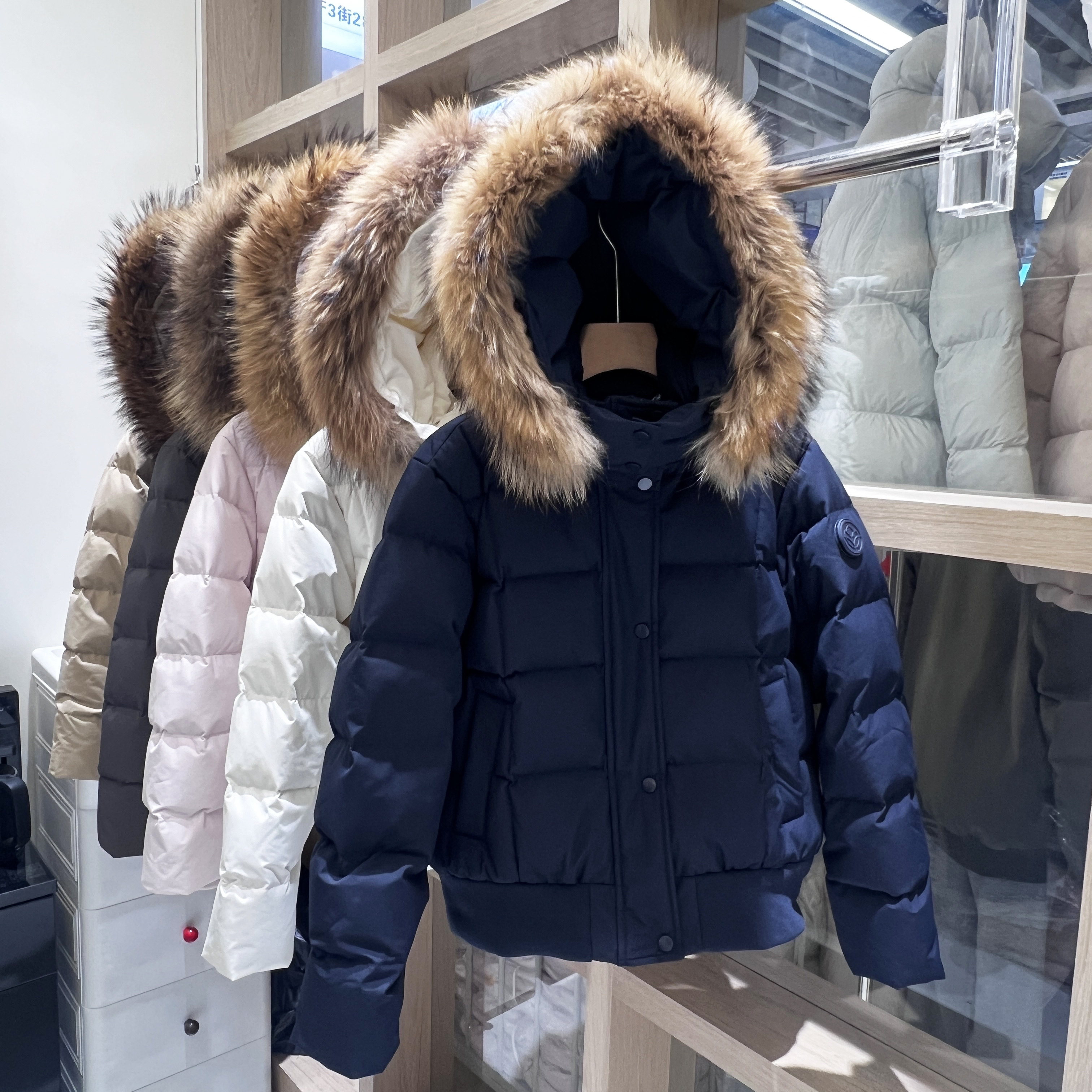 90%白鸭绒大毛领羽绒服女短款加厚2026冬新款小个子收腰保暖外套