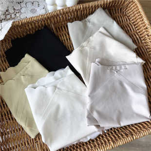 465裸感舒适 120斤 冰丝无痕贴胶深V波浪边低腰女内裤