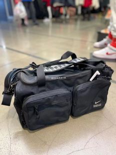 NIKE耐克健身包桶包Air气垫大容量拎包运动旅行斜挎单肩包 CK2795