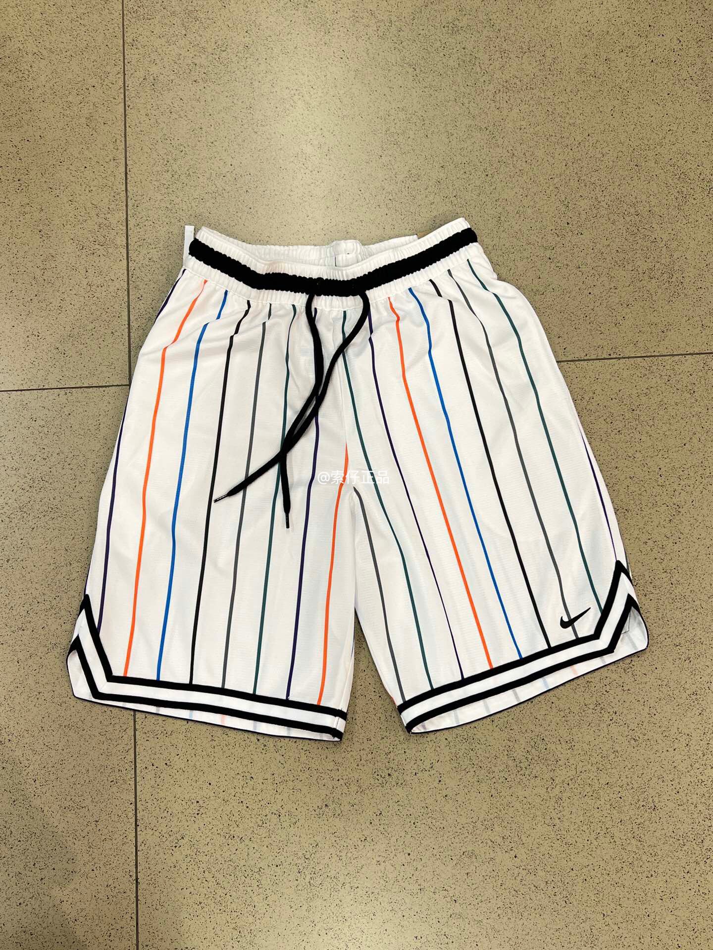 耐克/Nike DRI-FIT DNA男子篮球运动训练透气速干五分短裤DX0254