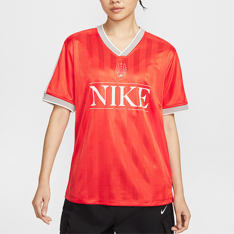 Nike耐克 女子夏季速干丝滑复古撞色透气V领足球球衣T恤IH8505