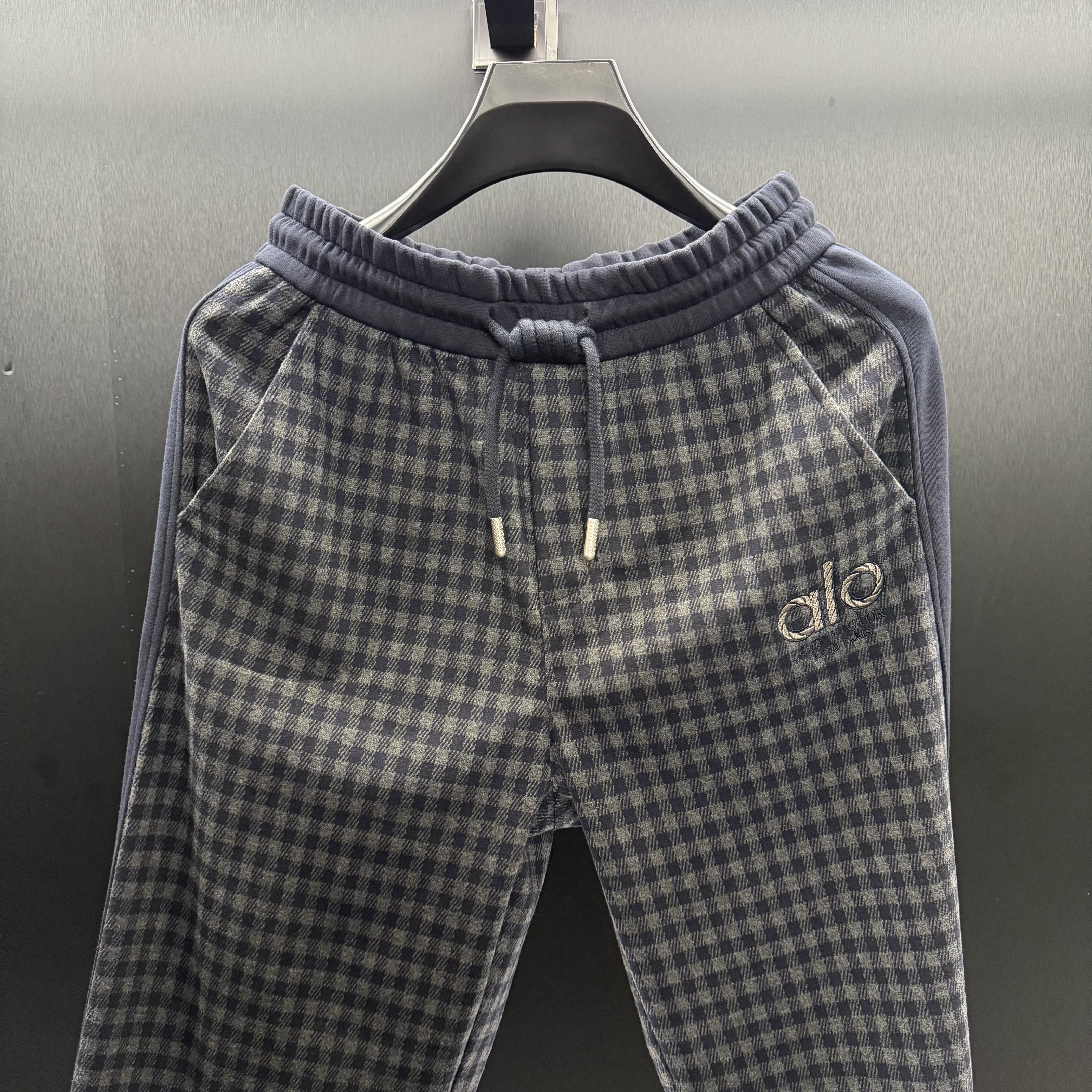 秋季直筒休闲裤男款爆款2025新款时尚长裤轻奢高级感痞帅男装裤子