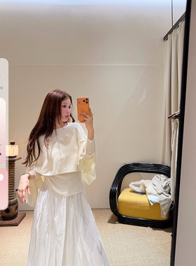 IUIU阿晶家 「主推！温柔满分」短款修身羊毛针织衫披肩两件套