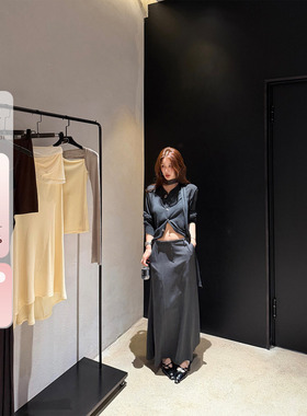 IUIU阿晶家「时髦搭配神器」条纹半身裙女秋季高腰中长款垂感裙子