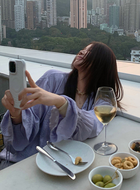 IUIU阿晶家 独家私服 定制紫色压皱衬衫女法式优雅浪漫长袖上衣