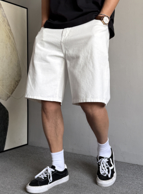 夏季美式休闲痞帅高端复古白色牛仔短裤男直筒宽松百搭五分裤子潮