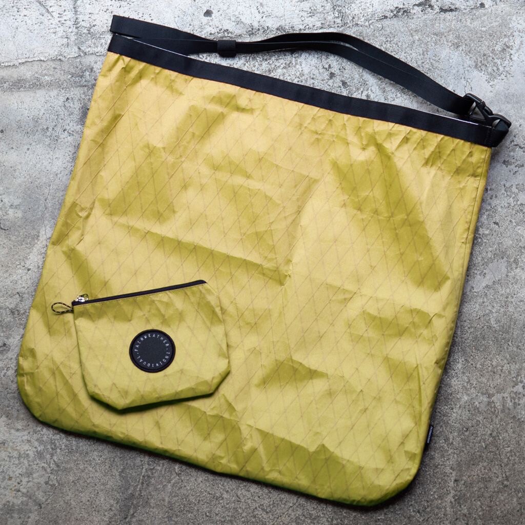 日本FAIRWEATHER Packable Sacoche 户外防水单肩包 斜挎包易收纳