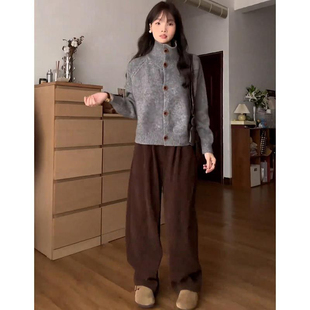 今年流行灰色高领针织开衫女秋冬内搭短款加厚上衣慵懒风毛衣外套