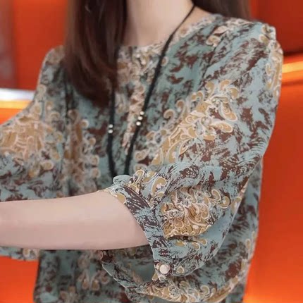 法式雪纺衬衫女春夏设计感小众七分袖碎花小衫气质女装高级感上衣