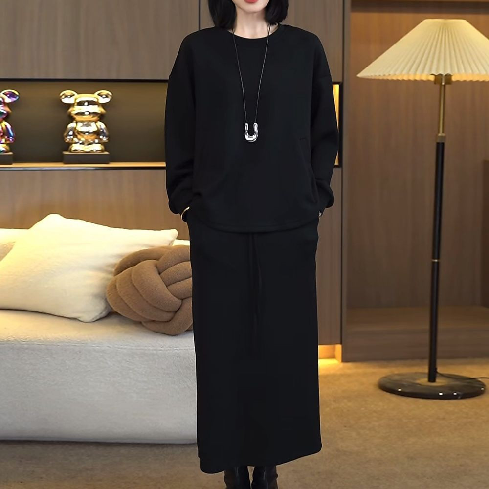 黑色时尚套装裙女春秋2026新款洋气宽松显瘦卫衣开叉半身裙两件套
