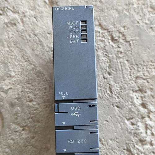三菱Q00UCPU拆机原装，Q系列CPU模块，功能包好，实物直拍不发货