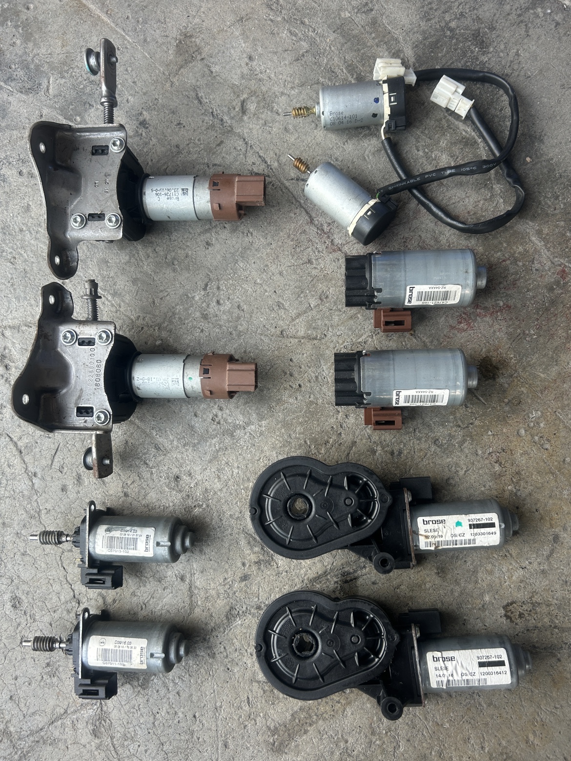 适用奔驰CLS300 CLS320 E300 E260 C180 C200 C260C300座椅电机