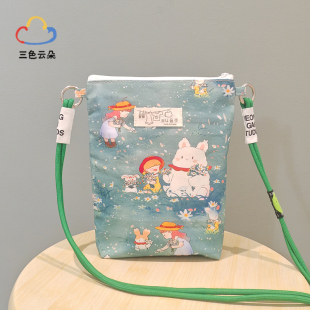 三色云朵斜跨包原创手机包女夏季轻便小包斜挎单肩帆布袋可爱挎包