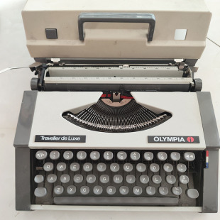 老式手提金属机械OLYMPIA英雄牌打字机怀旧古董复古生日礼物hero