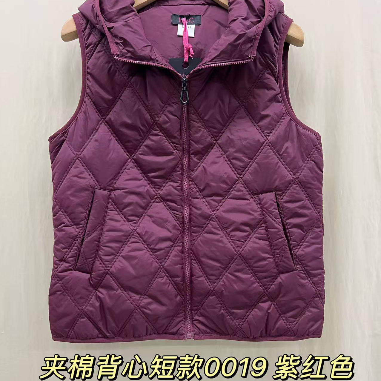 格纹夹棉连帽马甲背心大码女装