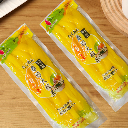 黄大根条酸甜韩国紫菜包饭