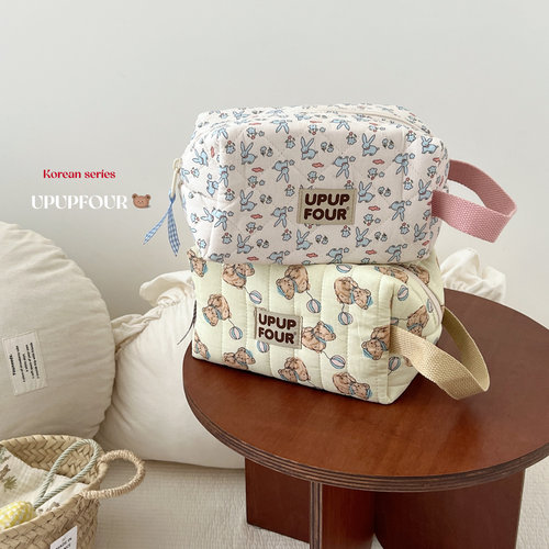 upupfour出口尿布收纳外出宝宝衣物袋绗缝奶瓶妈咪推车挂包化妆包