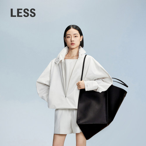 LESS休闲简约大容量编制单肩包
