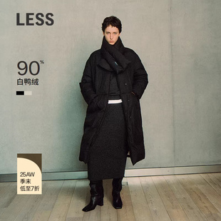 【商场同款】LESS2025冬新款休闲纯色围裹领长款鸭绒服2PAC18400