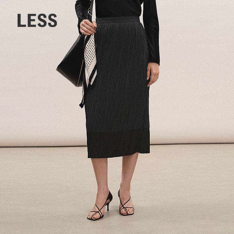 LESS不规则压褶拼接长款半身裙