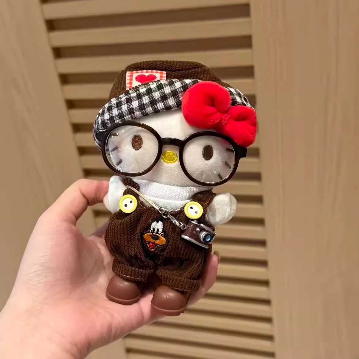 日本代购甜心太妃糖KT毛绒公仔包挂件可爱玩偶钥匙扣挂饰创意礼物