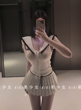 【TiTi美少女】甜美小众设计显瘦透气海军领针织T恤马甲背心上衣