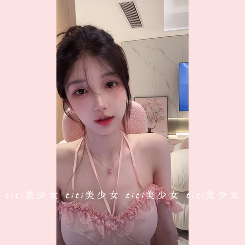 纯欲风挂脖性感短款内搭上衣