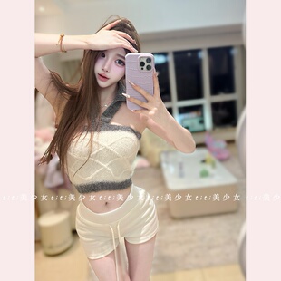 【TiTi美少女】纯欲风翻领挂脖无袖针织毛衣吊带背心性感内搭上衣