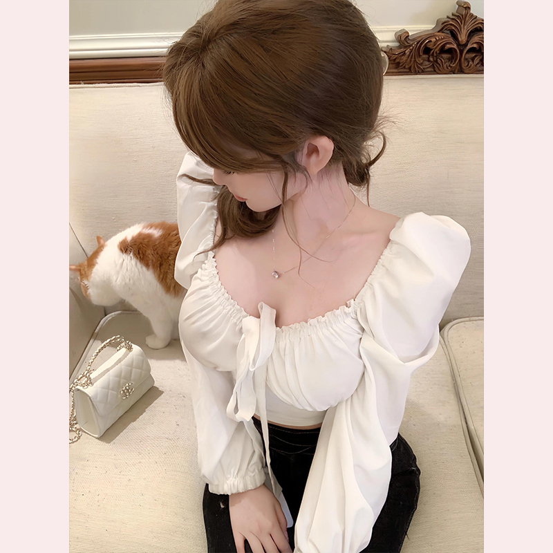 蝴蝶结系带短款露脐小衬衫