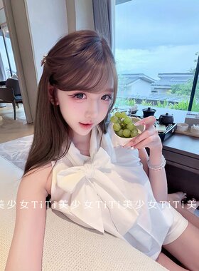设计感蝴蝶结绑带领无袖上衣