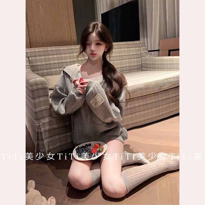 【TiTi美少女】秋冬新款纯欲灰色连帽拉链卫衣宽松休闲慵懒风外套