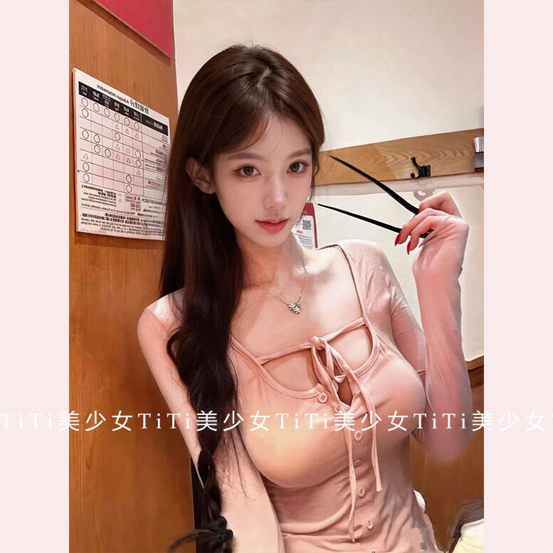 【TiTi美少女 】显身材微透绑带长袖T恤粉色辣妹修身显瘦排扣上衣